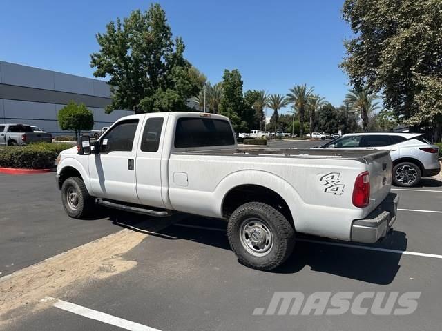 Ford F-250 Autre fourgon / utilitaire