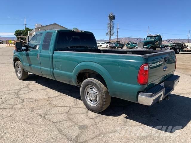 Ford F-250 Autre fourgon / utilitaire