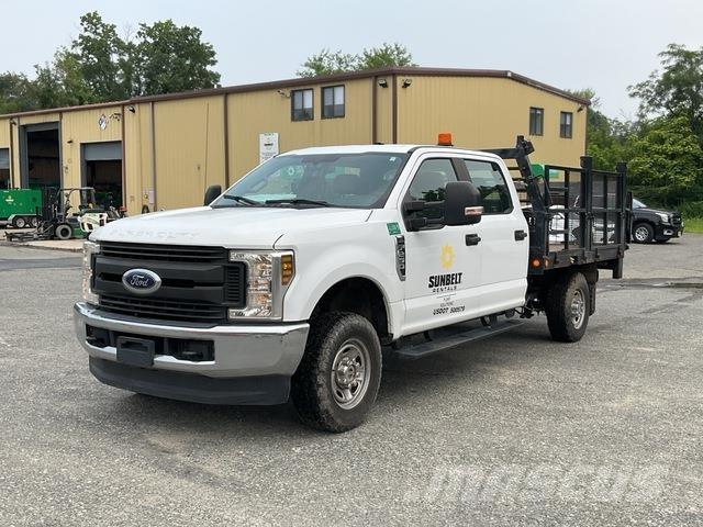 Ford F-250 Camion plateau
