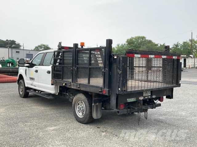 Ford F-250 Camion plateau