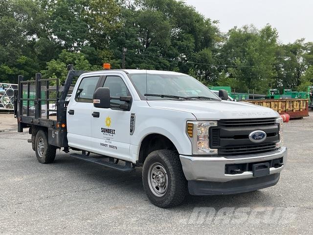 Ford F-250 Camion plateau