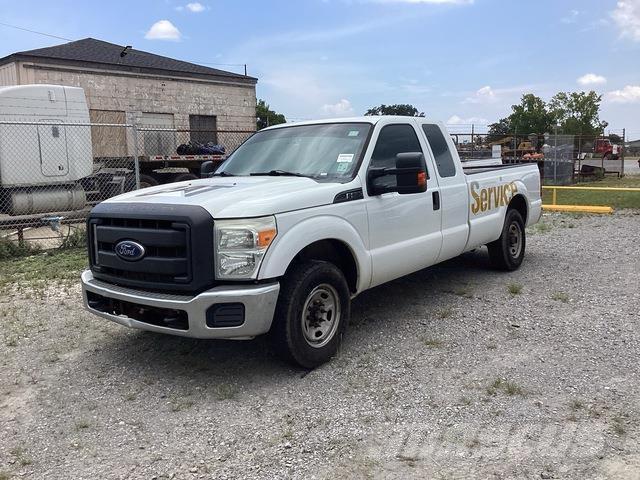 Ford F-250 Autre fourgon / utilitaire
