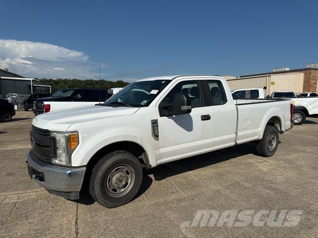 Ford F-250 Autre fourgon / utilitaire