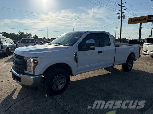 Ford F-250 Autre fourgon / utilitaire