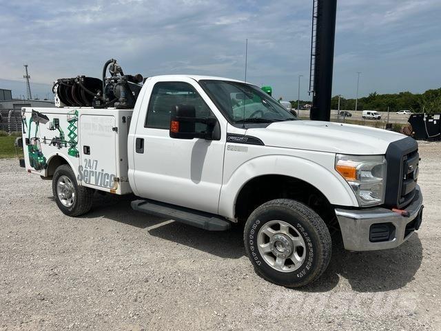 Ford F-250 Camions et véhicules municipaux