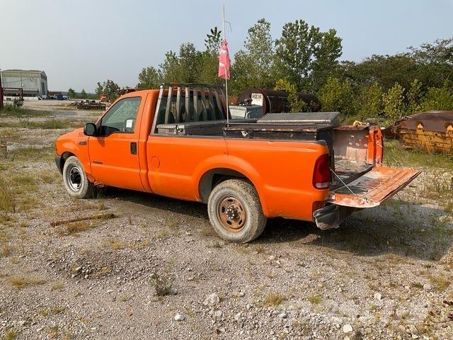 Ford F-250 Utilitaire benne