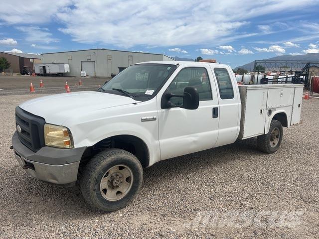 Ford F-250 Utilitaire benne