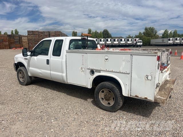 Ford F-250 Utilitaire benne