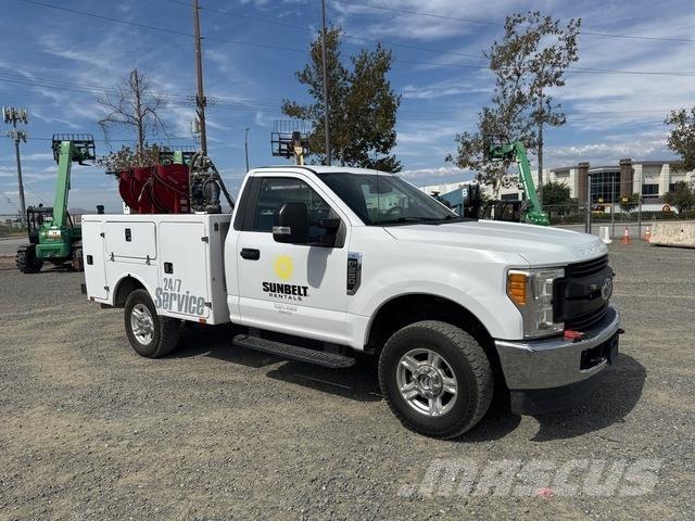 Ford F-250 Camions et véhicules municipaux
