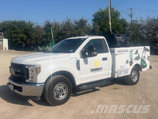 Ford F-250 Camions et véhicules municipaux