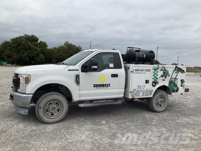 Ford F-250 Camions et véhicules municipaux