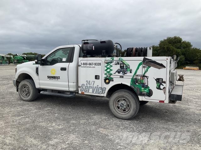 Ford F-250 Camions et véhicules municipaux