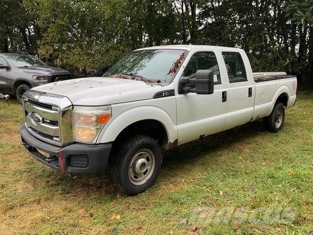 Ford F-250 Utilitaire benne