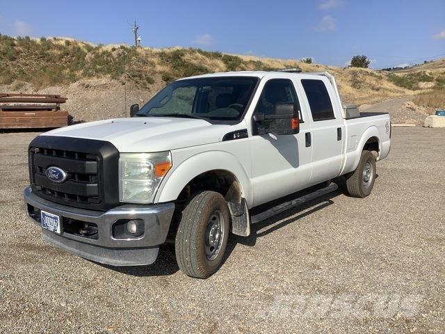 Ford F-250 Utilitaire benne