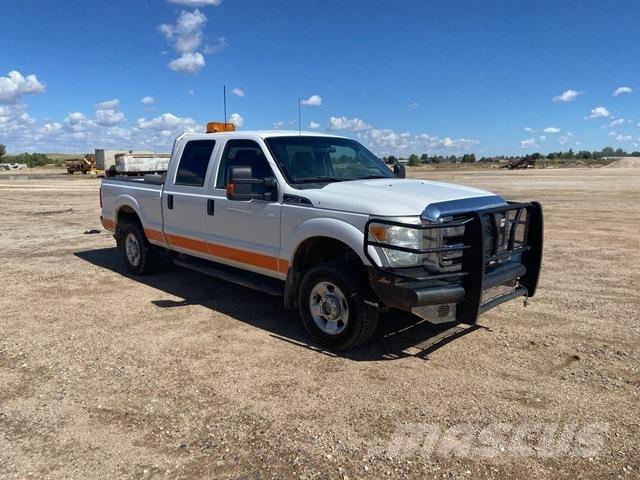 Ford F-250 Utilitaire benne