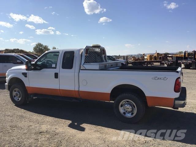 Ford F-250 Utilitaire benne