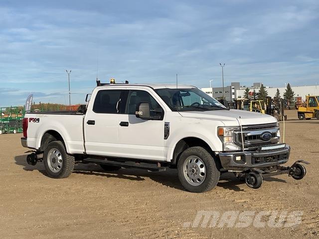 Ford F-250 Utilitaire benne