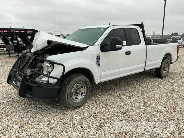 Ford F-250 Utilitaire benne