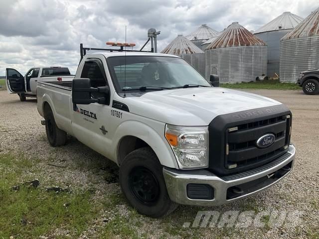Ford F-250 SD Autre fourgon / utilitaire
