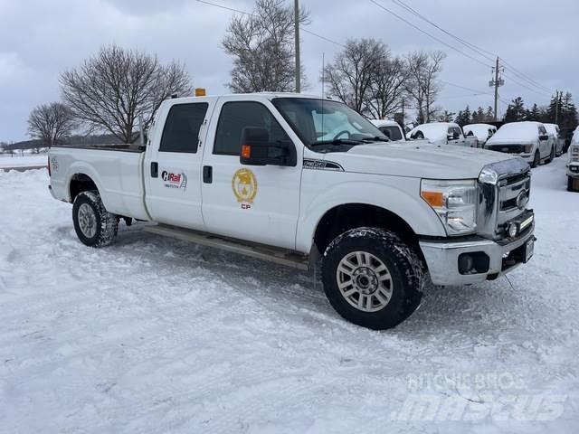 Ford F-350 Autre fourgon / utilitaire