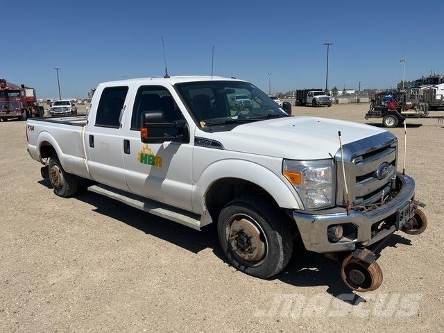 Ford F-350 Utilitaire benne