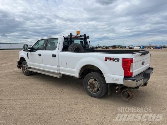 Ford F-350 Autre fourgon / utilitaire