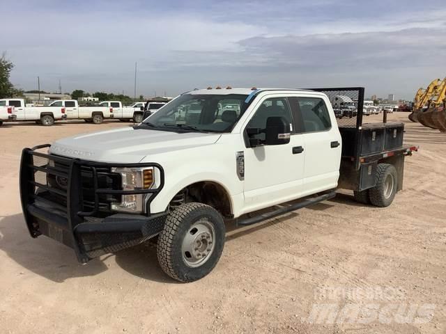 Ford F-350 Camion plateau
