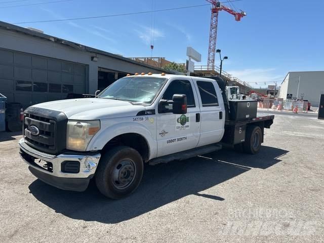 Ford F-350 Camion plateau