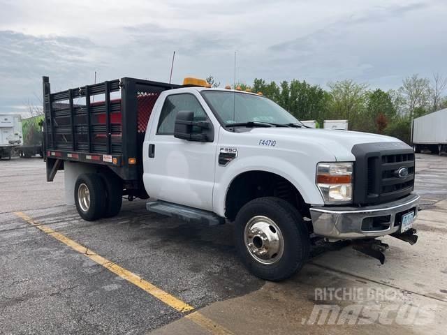 Ford F-350 Camion plateau