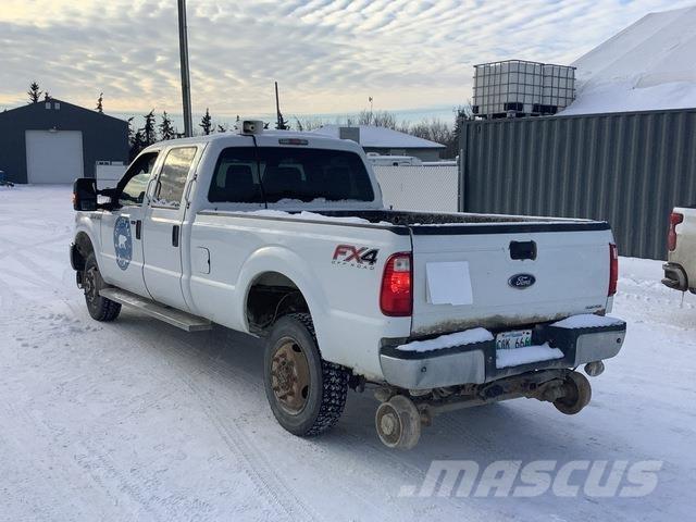Ford F-350 Utilitaire benne
