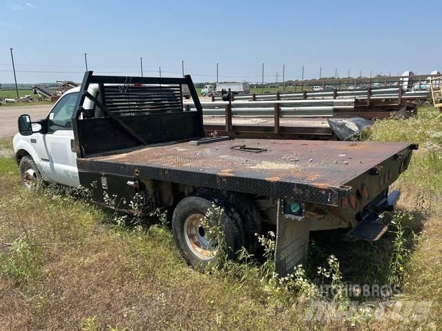 Ford F-350 Camion plateau
