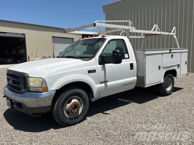 Ford F-350 Utilitaire benne