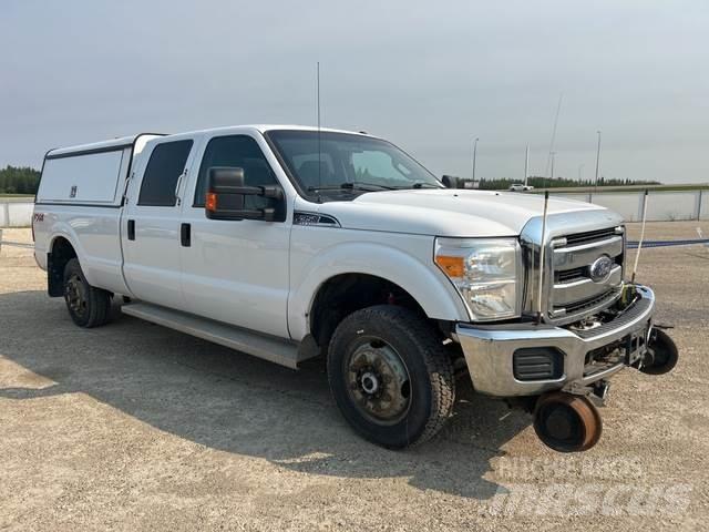 Ford F-350 Autre fourgon / utilitaire