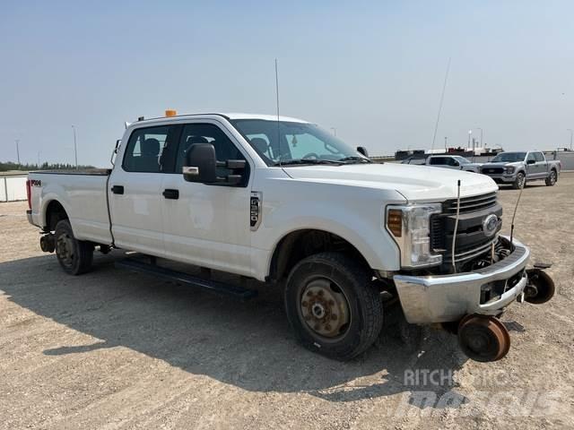 Ford F-350 Autre fourgon / utilitaire