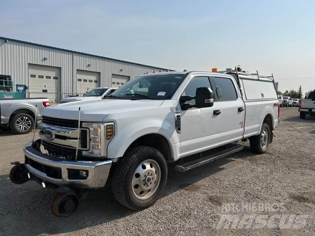 Ford F-350 Autre fourgon / utilitaire