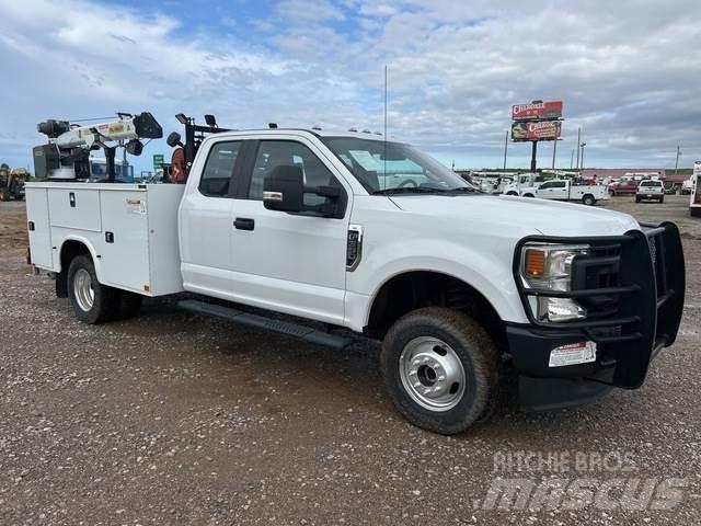 Ford F-350 Camions et véhicules municipaux