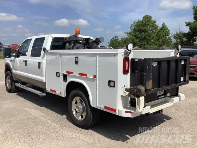 Ford F-350 Utilitaire benne