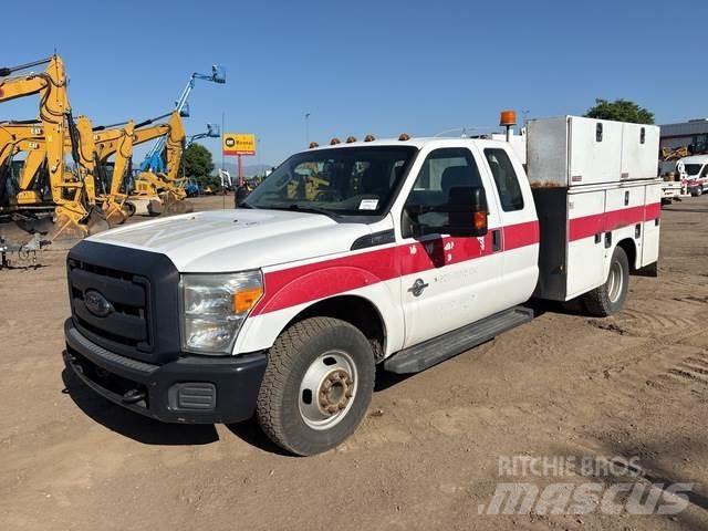 Ford F-350 Camions et véhicules municipaux