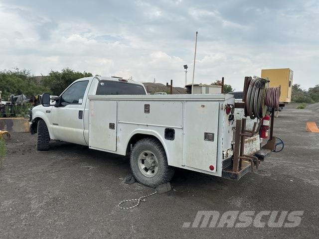 Ford F-350 Utilitaire benne