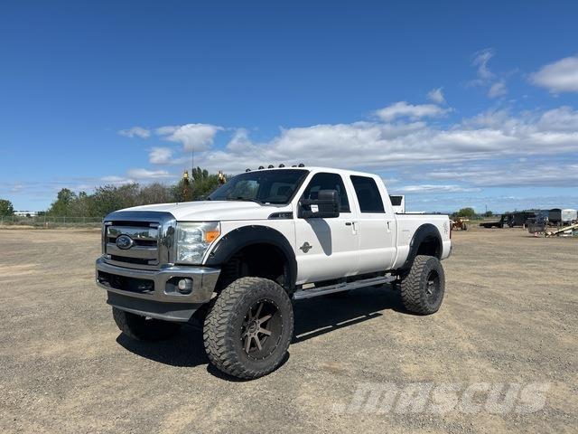 Ford F-350 Utilitaire benne