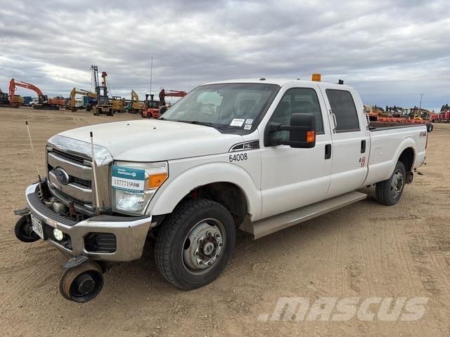 Ford F-350 Utilitaire benne