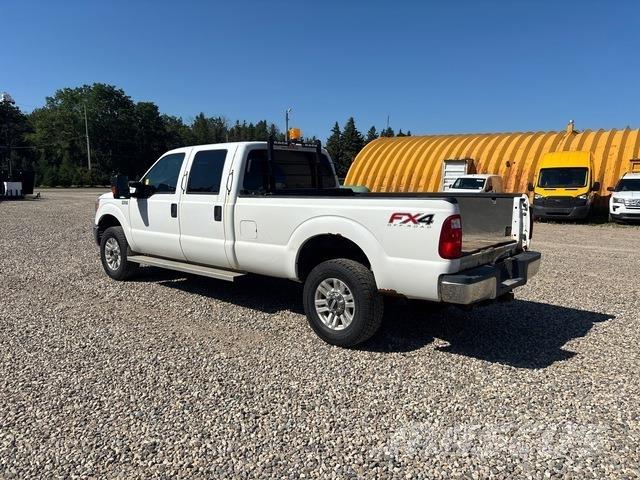 Ford F-350 Utilitaire benne