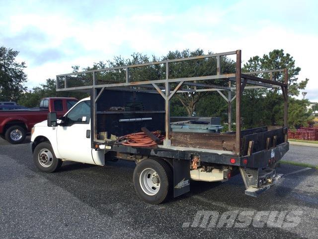 Ford F-350 Camion plateau