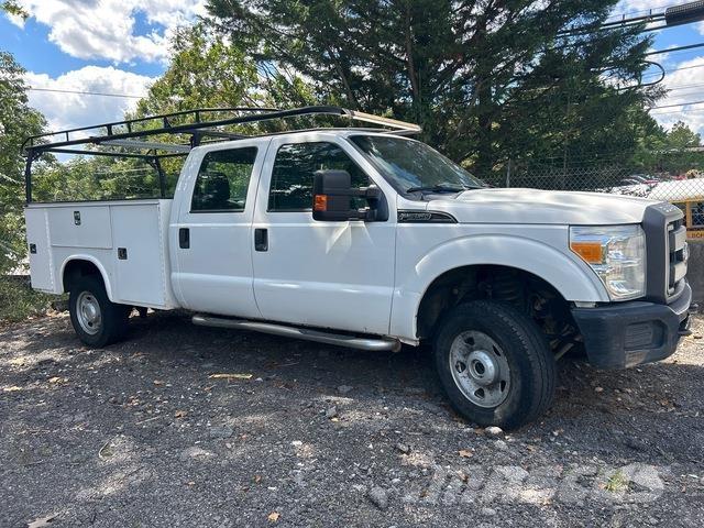 Ford F-350 Utilitaire benne