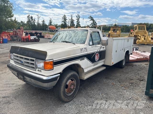 Ford F-350 Camions et véhicules municipaux