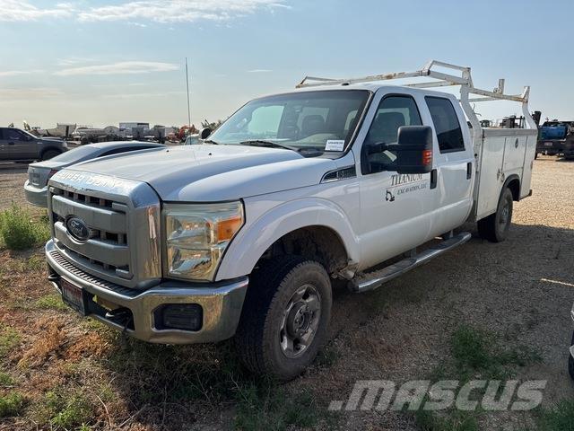 Ford F-350 Utilitaire benne