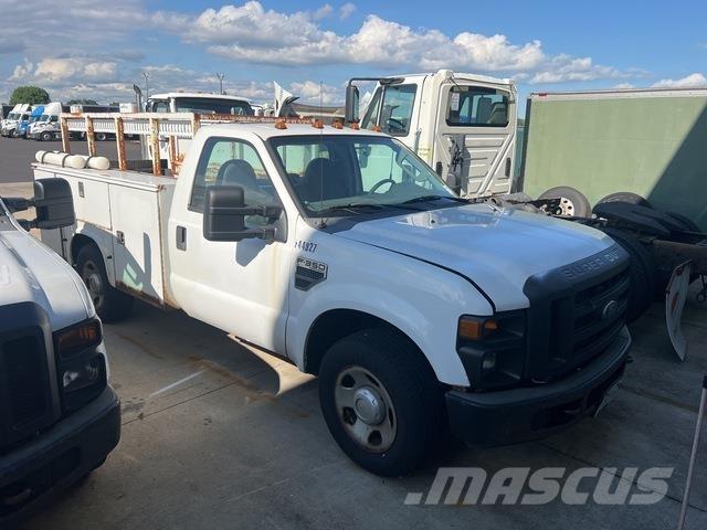 Ford F-350 Utilitaire benne