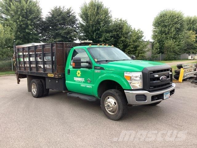 Ford F-350 Camion plateau