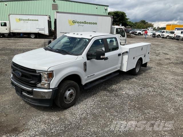 Ford F-350 Utilitaire benne