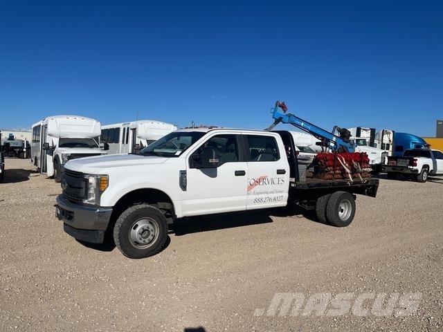 Ford F-350 Camion foreuse